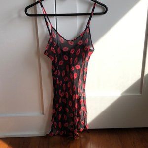 Lips Silk Camisole Chemise Tank Spaghetti Strap Top dress Size L Stretchy